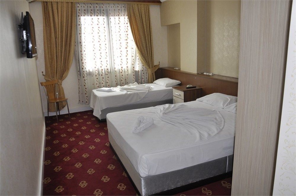 Ugur Otel Mersin  Exterior foto